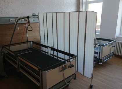 Skládací zástěna Daylight s distančním sloupkem